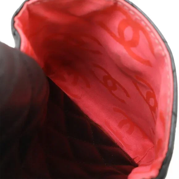 CHANEL Black Leather Logo Pochette Shoulder Bag - Picture 8 of 10